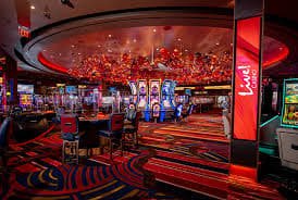 t0188 mobile app interface showing slot tournaments and sportsbook markets
